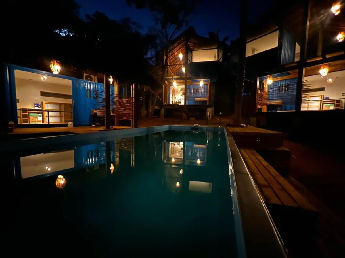 H20 Container Cabins Сан-Агустинильо Экстерьер фото